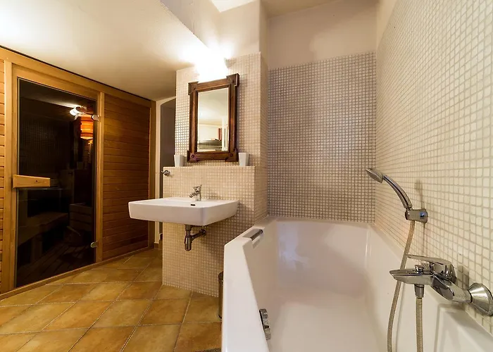 Affittacamere Cortes 4*